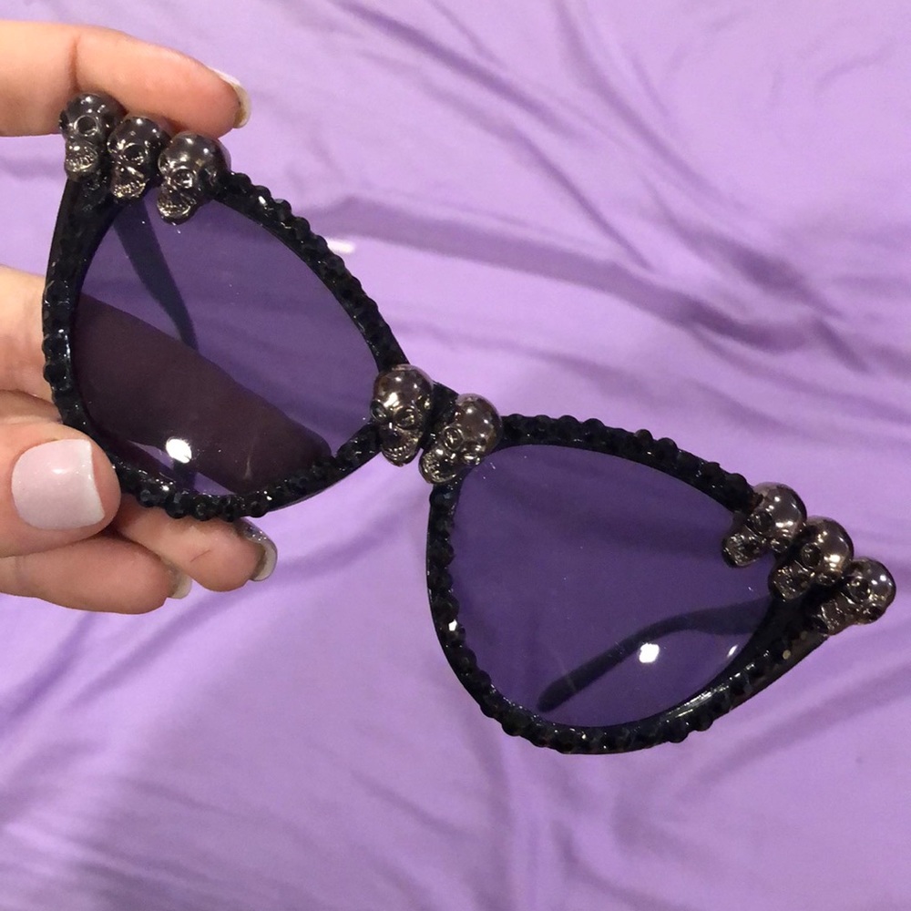 Skeleton sunglasses
